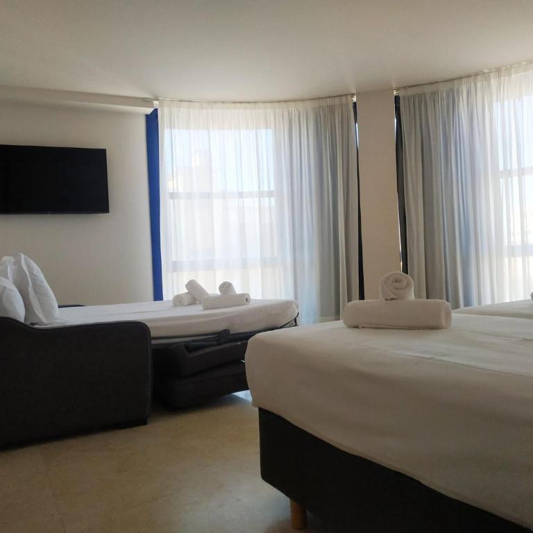 Iraipe Logroño Hotel - Habitación Familiar - 6