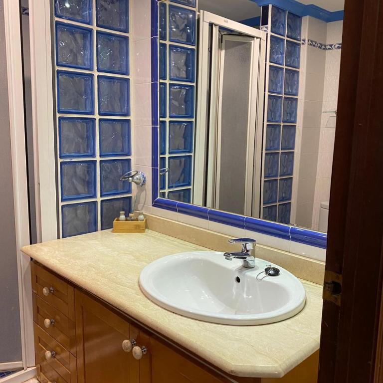 SERVICE APART LAZARO- Apartamentos Aguamarina 43 - Two-Bedroom Apartment - 23