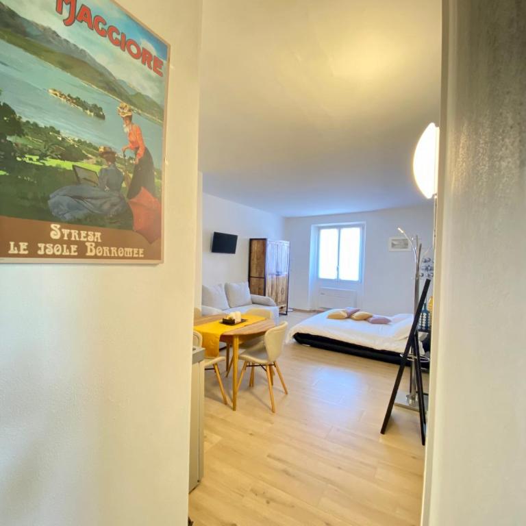 Isola Bella Studios - One-Bedroom Apartment - 9