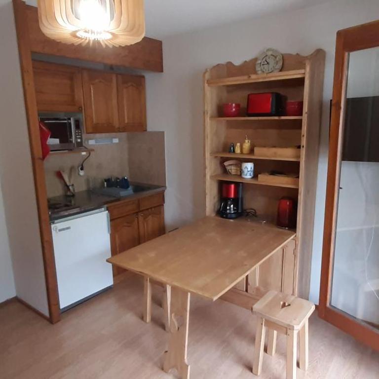 Un havre de paix aux pieds des chemins de montagne - Appartamento con 1 Camera da Letto - 4