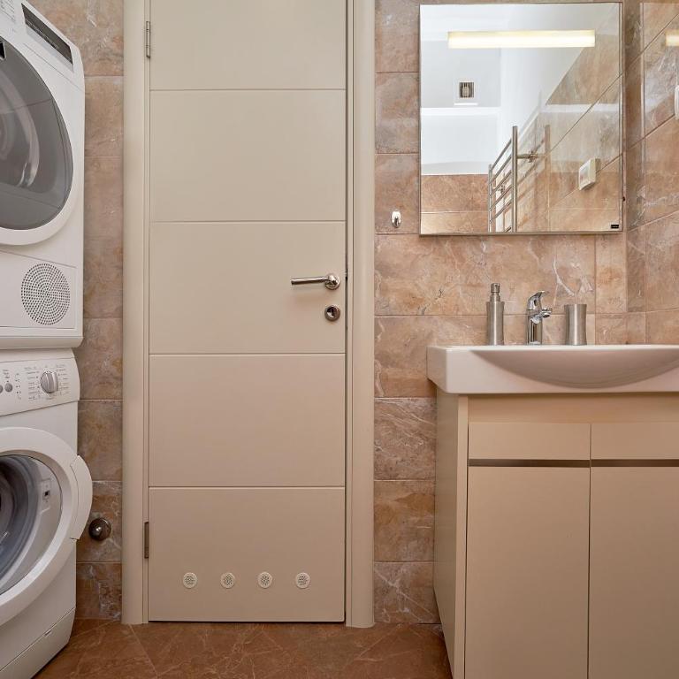 2montenegro HARMONIA APARTMENTS Becici - Two-Bedroom Apartment - 25