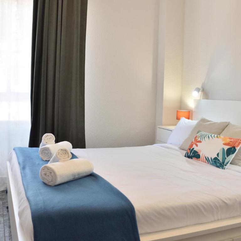 Stay In Gran Alacant - Three-Bedroom Apartment - 4