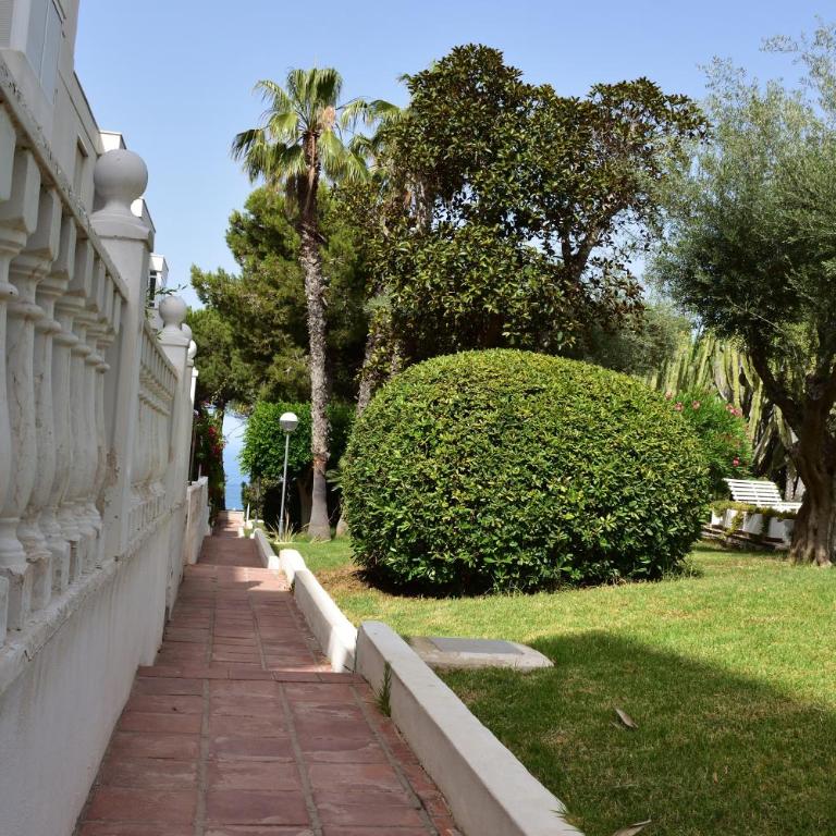 Stay In Gran Alacant - Three-Bedroom Apartment - 31