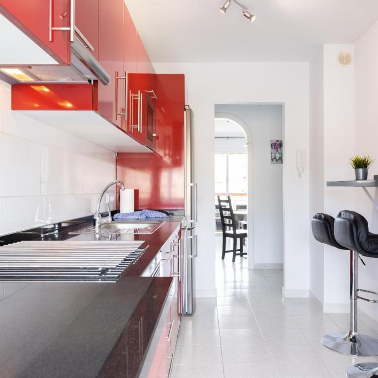 Black and white apartment FREE WIFI - Apartamento con vistas al mar - 9