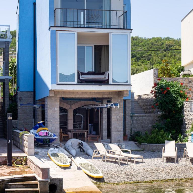 Aquamarine House - Villa - Beach Front - 2