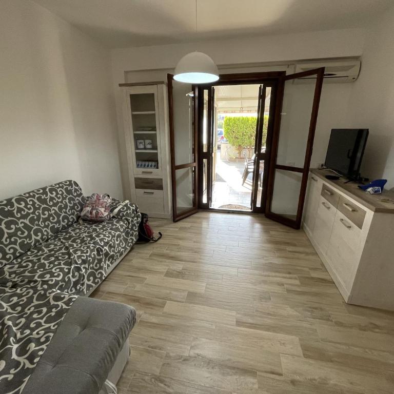 Fondachello Sea House - Appartamento con 2 Camere da Letto - 3