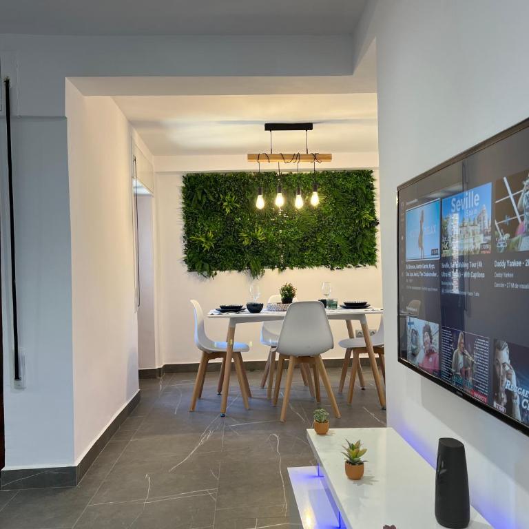 Apartamento espacioso de diseño a 3 min RENFE con Parking Privado - Apartamento de 2 dormitorios - 10