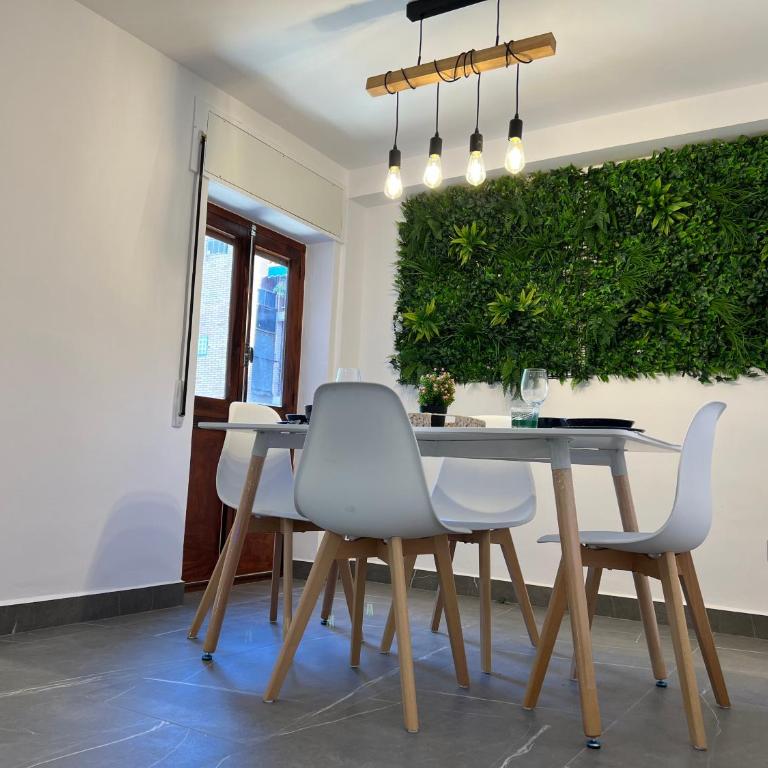 Apartamento espacioso de diseño a 3 min RENFE con Parking Privado - Apartamento de 2 dormitorios - 14