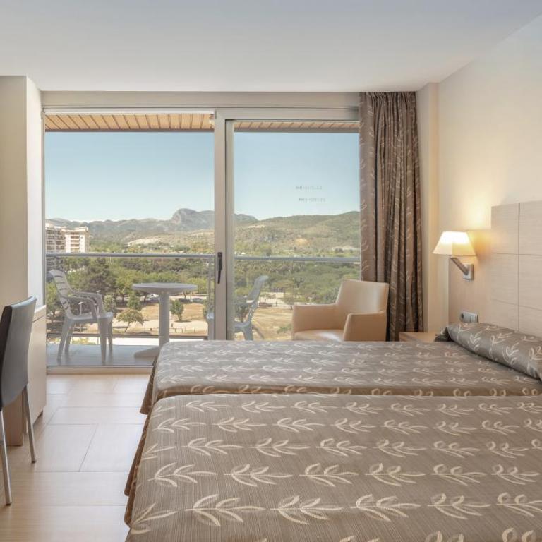 Hotel RH Bayren Parc - Habitación Doble con terraza - 2 camas - 1