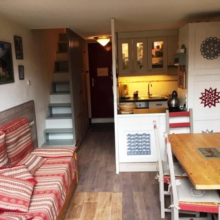 Duplex confortable ski aux pieds avec balcon - FR-1-346-411 - Appartement - 6