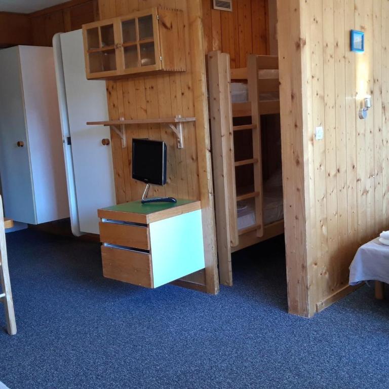 Appartement 2 pièces · Balcon · Wifi gratuit - FR-1-346-407 - Apartment - 4
