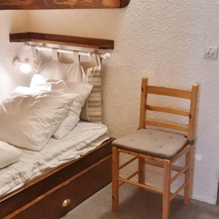 Studio ski aux pieds avec balcon, 4 personnes - Studio - 9