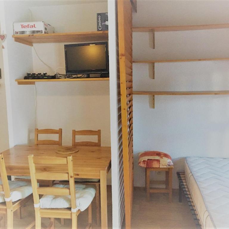 Appartement 4 pers. Avec balcon au calme - Studio - 5