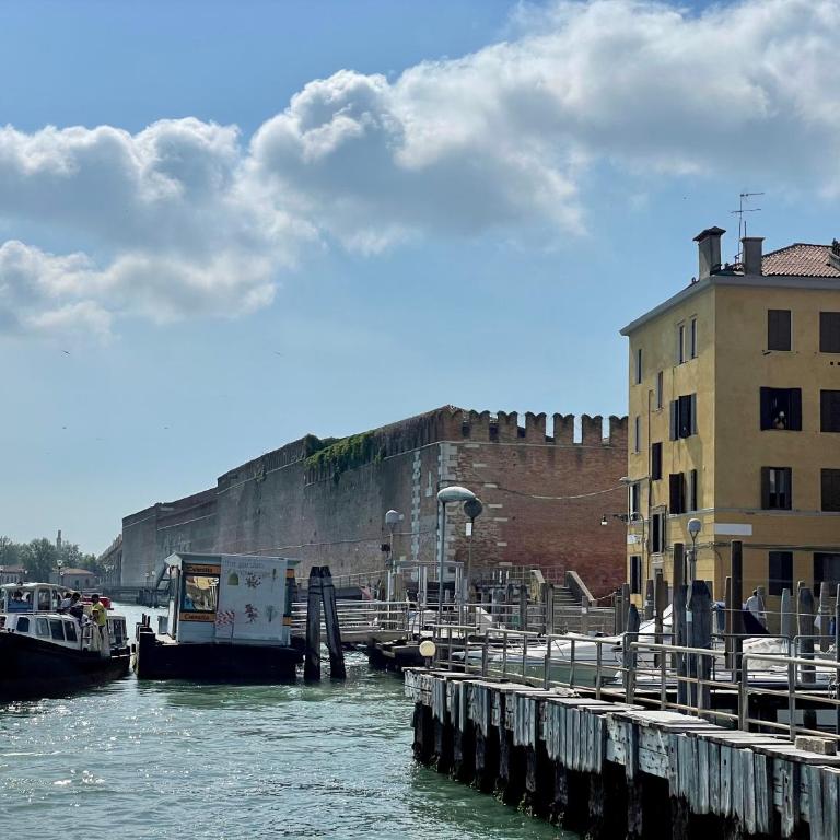 Ca' Monica Panoramic-Canal View, Biennale - Two-Bedroom Apartment with Sea View - 23