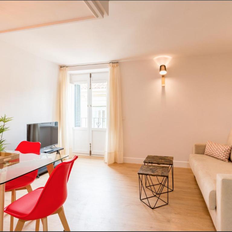 Merced10 Dulplex 3I - One-Bedroom Apartment - 31