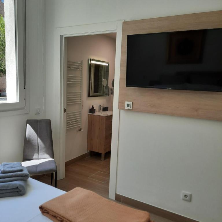 josemaenea - Two-Bedroom Apartment - 7