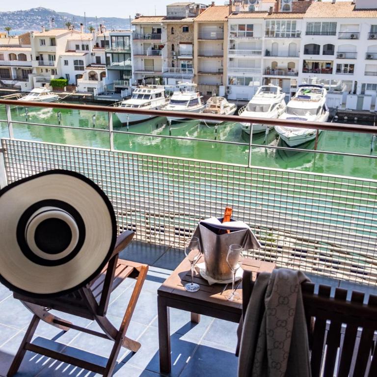 Hotel Port Salins by Pierre & Vacances - Habitación Doble con Vistas al Canal - 15
