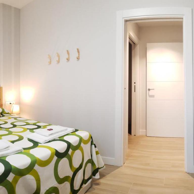 Apartamentos Meson del Barro - Alojamientos Pamplona - One-bedroom Loft Apartment - 10