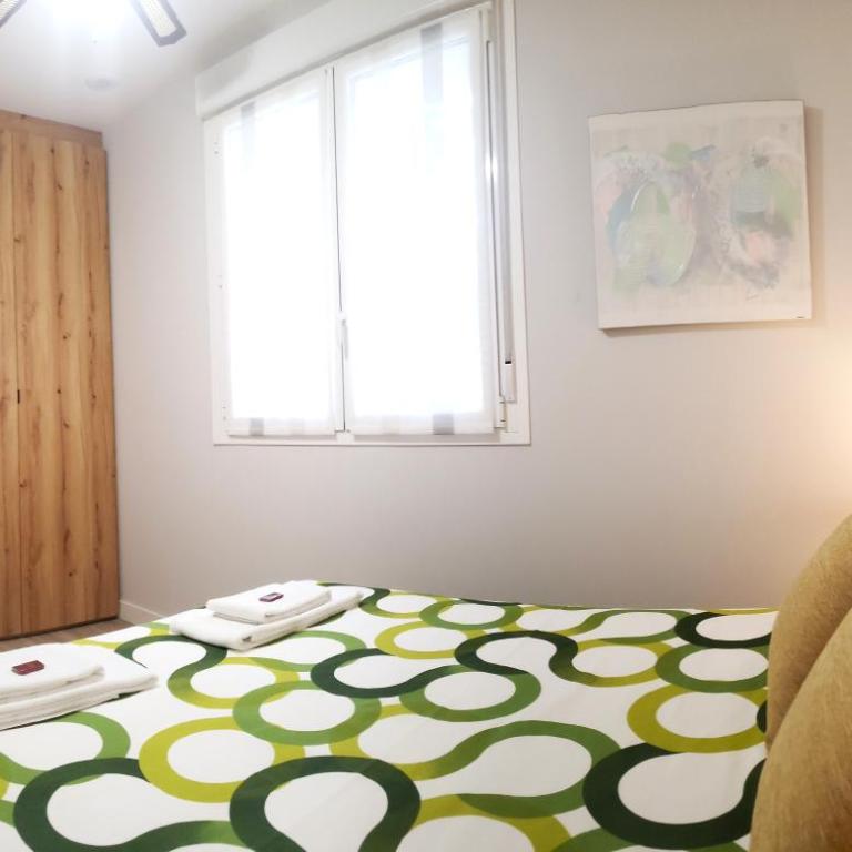 Apartamentos Meson del Barro - Alojamientos Pamplona - One-bedroom Loft Apartment - 12