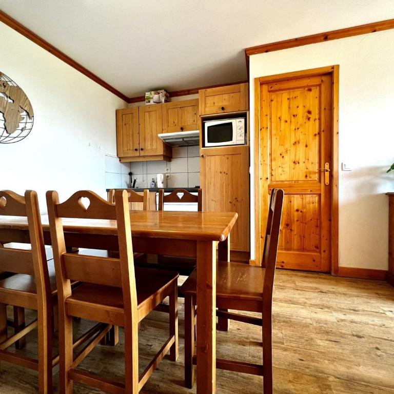 Appartement cosy 3 pièces avec Wi-Fi et parking - Appartement 2 Chambres - 3