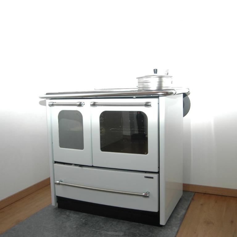 Altes Schulhaus - Apartment mit 4 Schlafzimmern - 6