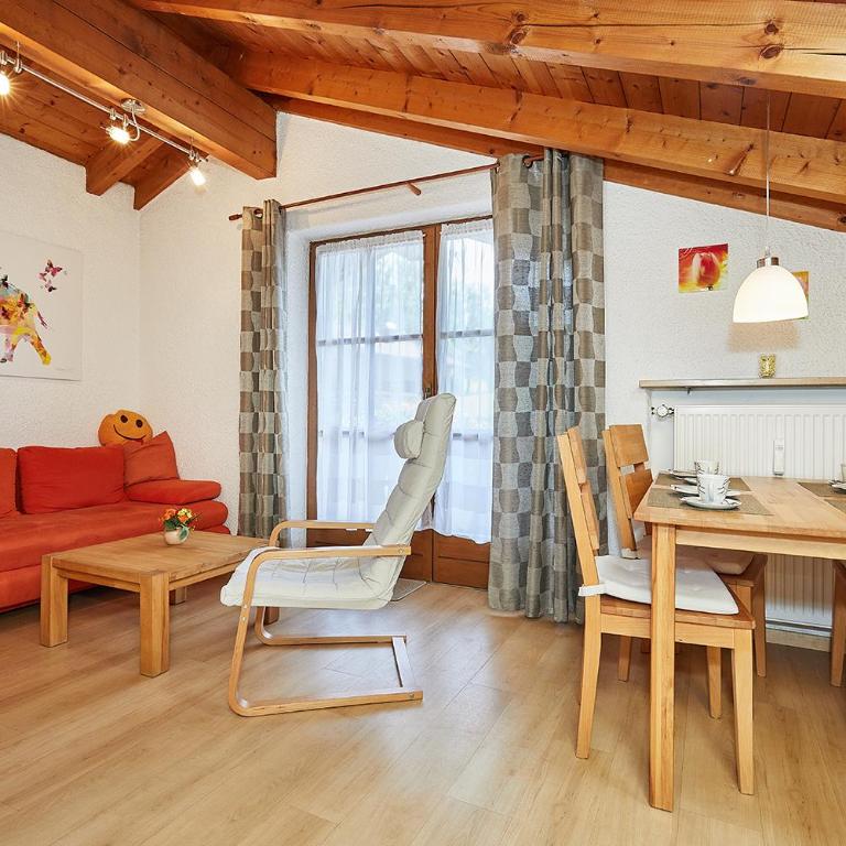 Ferienwohnung Lobenhofer - Apartment - 1