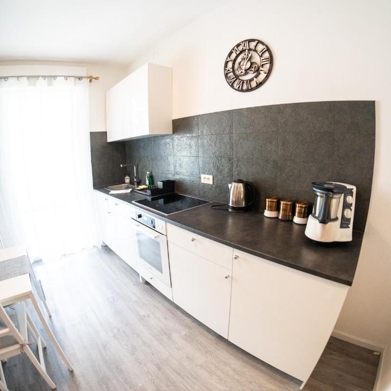 Flow Apartments Karl Wolf Park - Family Suite - 10