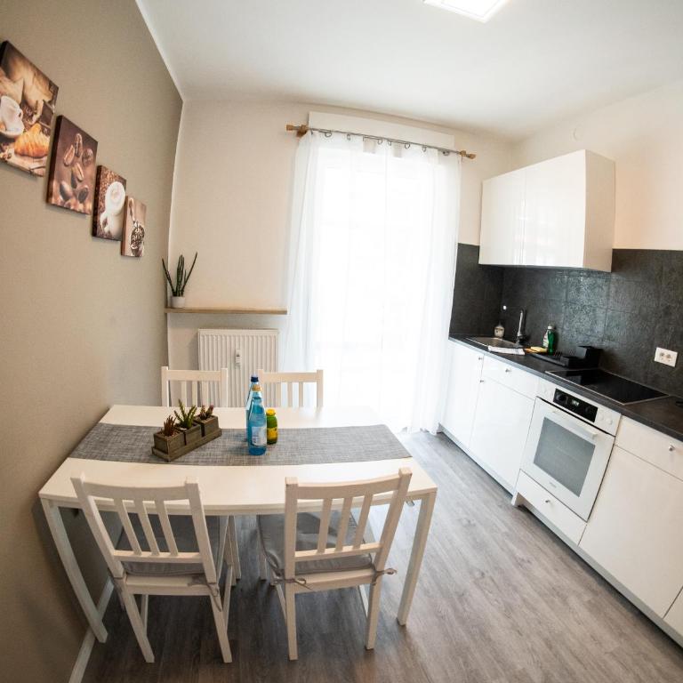 Flow Apartments Karl Wolf Park - Family Suite - 7