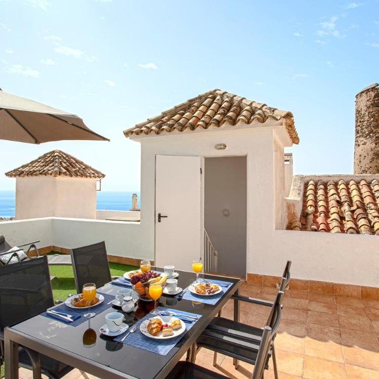 Ático frente al mar - Vistas, piscina, terrazas, parking! - Apartamento Ático - 16