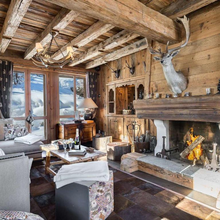 Superbe chalet avec 5 chambres, jacuzzi et services de luxe, à 300m des pistes à Courchevel Village - FR-1-562-21 - Chalet (10 Adulti) - 3