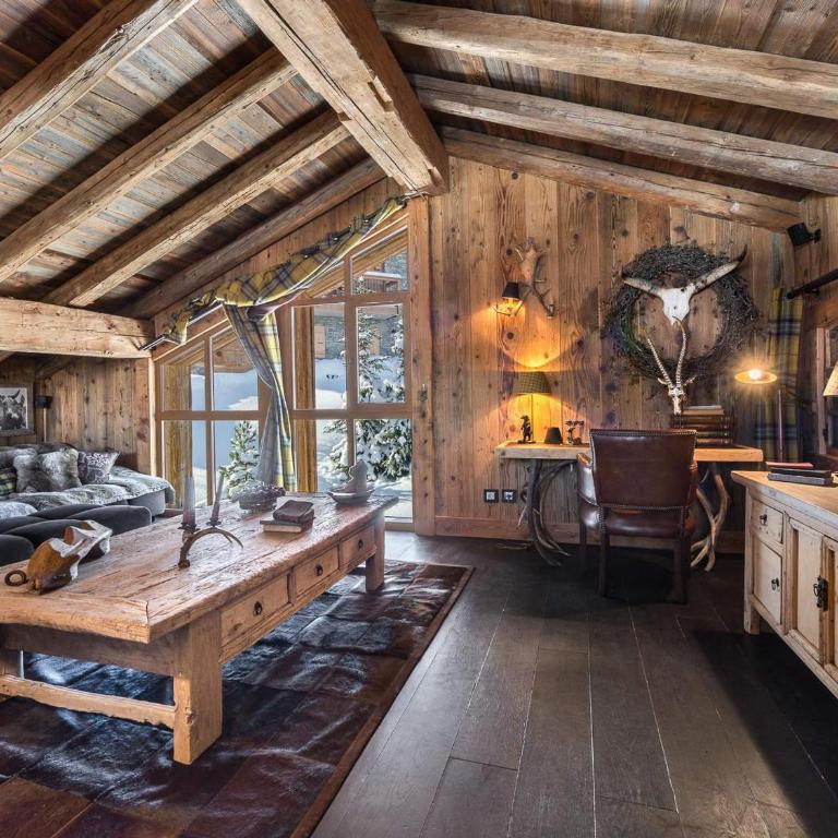 Superbe chalet avec 5 chambres, jacuzzi et services de luxe, à 300m des pistes à Courchevel Village - FR-1-562-21 - Chalet (10 Adulti) - 12