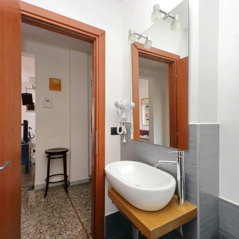 Silvano's Home In Rome - Appartamento con 1 Camera da Letto - 25