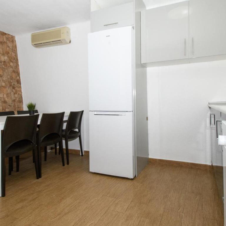 Rentalmar Villa Covamar families only - Casa de 3 dormitorios - 24