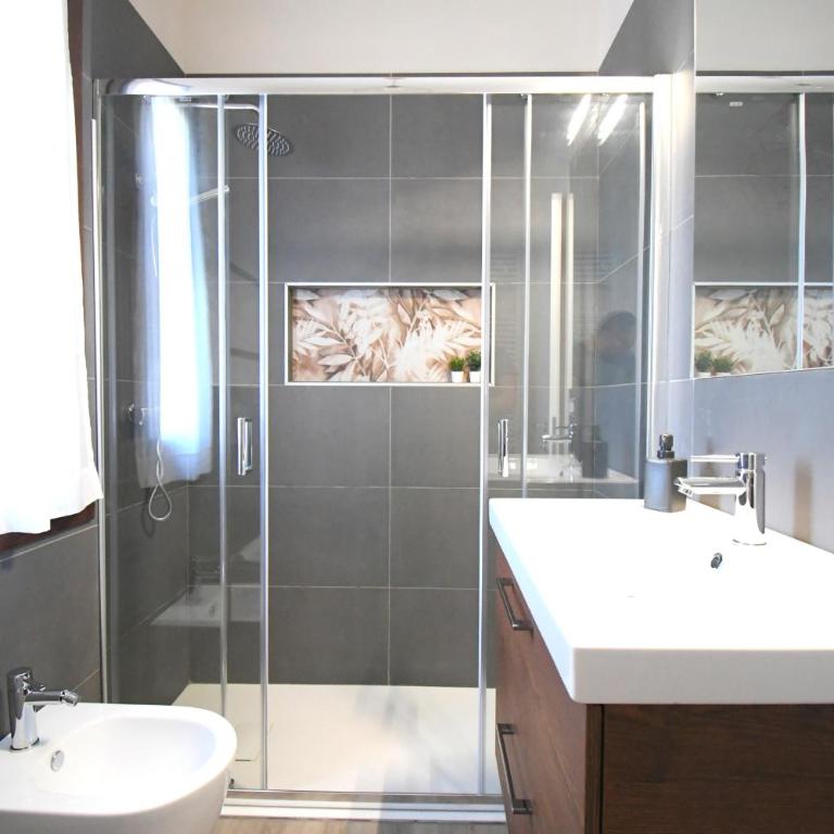 Rosaria's Home - Appartamento con 2 Camere da Letto - 26
