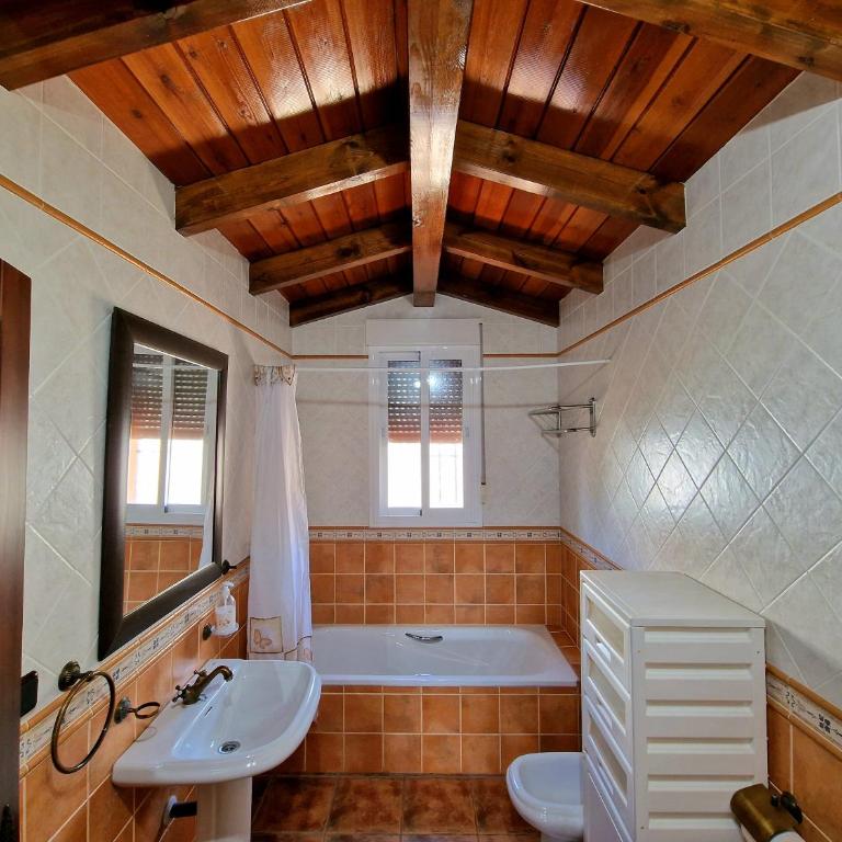 Chalet El Parral - Piscina y Sala de Cine - Casa de 5 dormitorios - 36