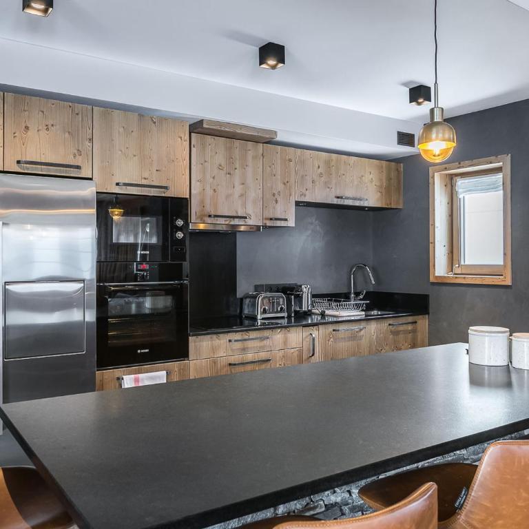 Appartement spacieux, cosy avec cheminée, proche pistes et école de ski, idéal pour familles - FR-1-567-12 - Appartement (10 Adultes) - 2