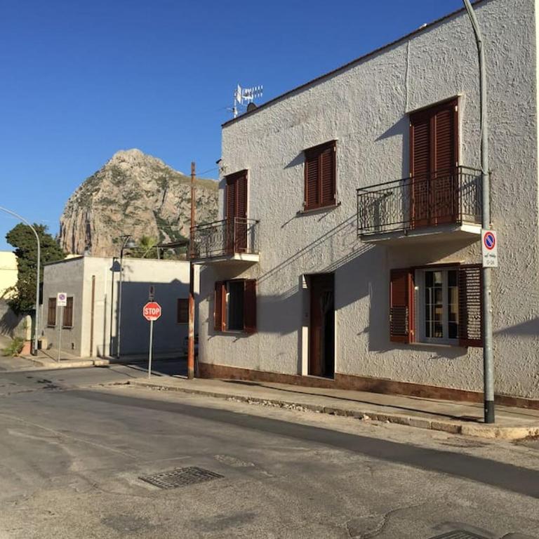 L'angolo di Colombo - Casa con 2 Camere da Letto - 2