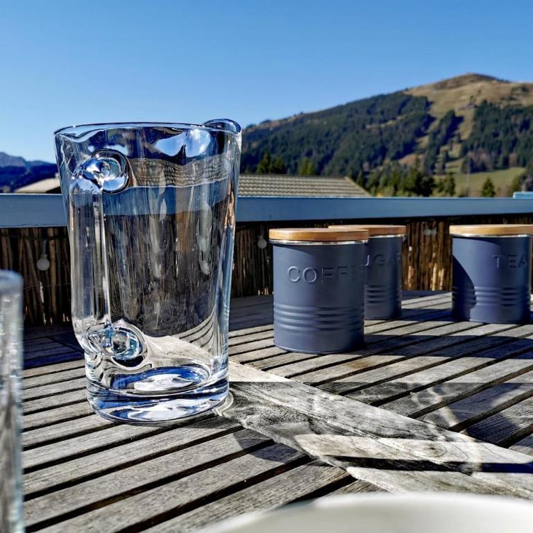 Chalet cosy avec cheminée et parking, pour 8 personnes - FR-1-598-35 - Chalet (8 Adulti) - 11