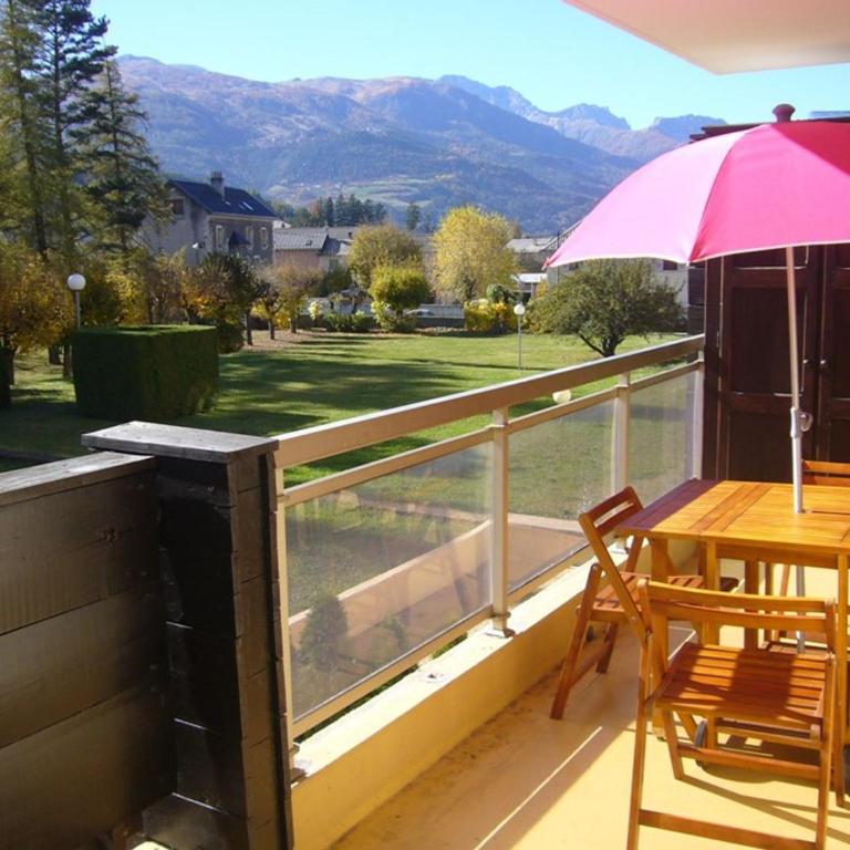 Charmant T2 à Barcelonnette avec terrasse pour 4 personnes - Appartement 1 Chambre - 6