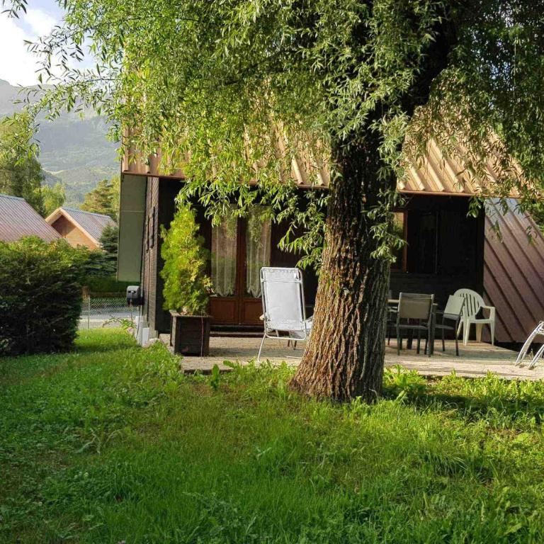 Charmant chalet rénové avec jardin à Barcelonnette - Three-Bedroom Chalet - 2