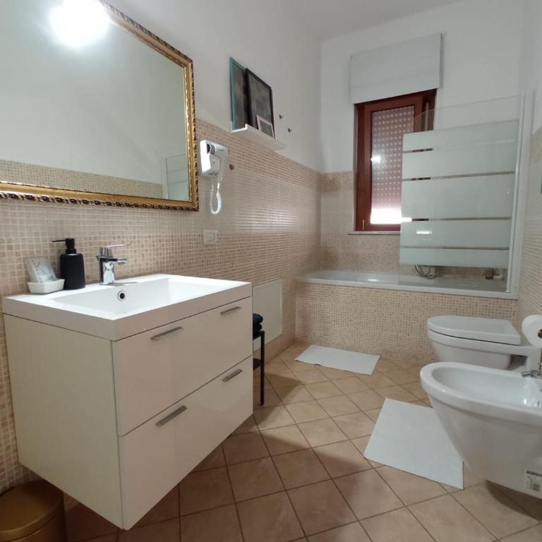 SuperAttico Bella Bellù - Standard King Room - 4