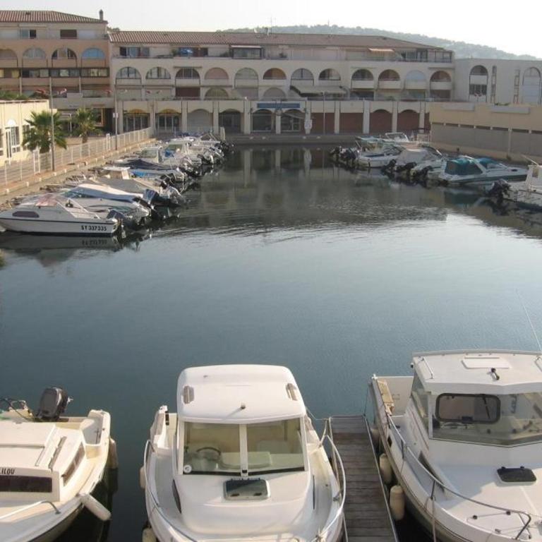 T2 avec loggia, vue bateaux et parking privatif - FR-1-472-107 - Appartement (4 Adultes) - 1