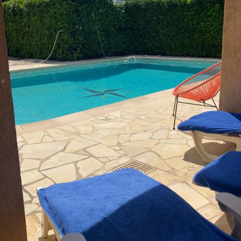 2 pièces dans villa avec piscine & parking -Cannes à 10 mns - Apartamento de 1 dormitorio - 11