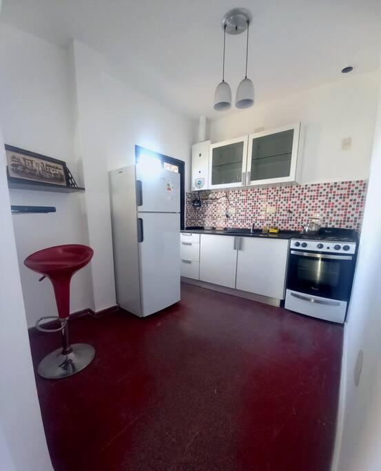 DEPARTAMENTO AMPLIO EN SAN LUIS - Apartamento de 1 dormitorio - 10