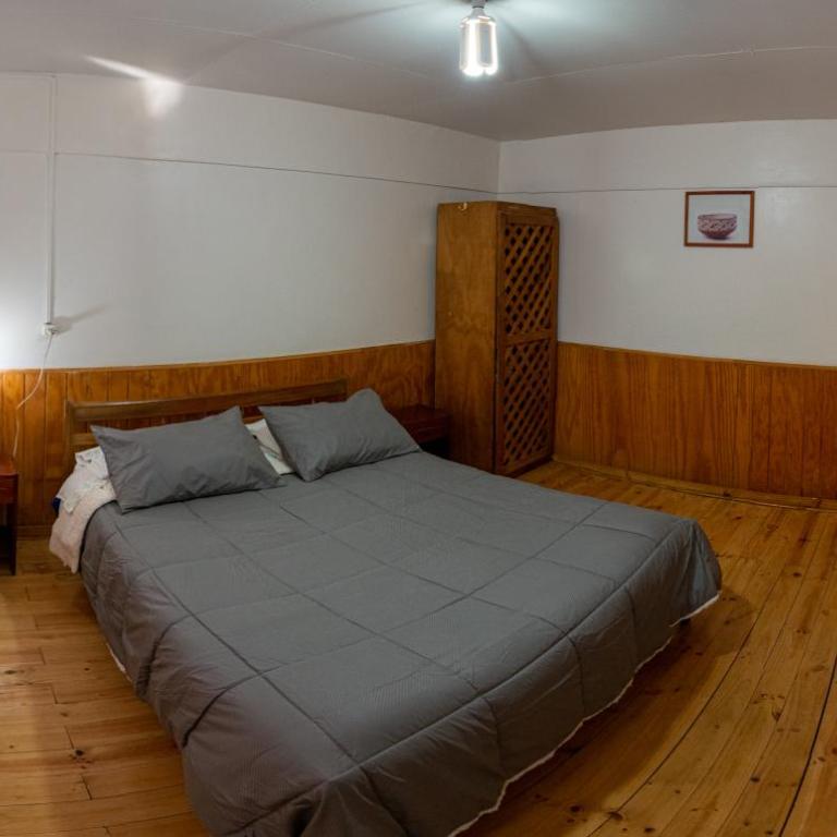 Hostal Michel - Double Room with Private Bathroom - 5