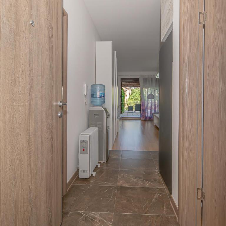 Lena apartman - One-Bedroom Apartment - 2