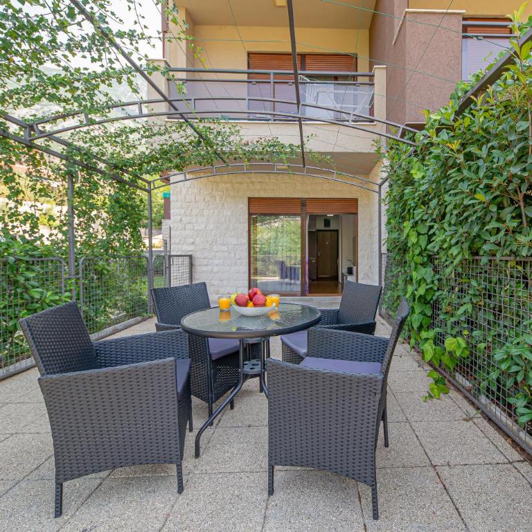 Lena apartman - One-Bedroom Apartment - 17