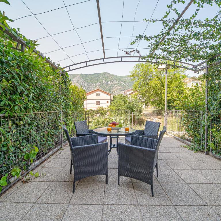 Lena apartman - One-Bedroom Apartment - 16