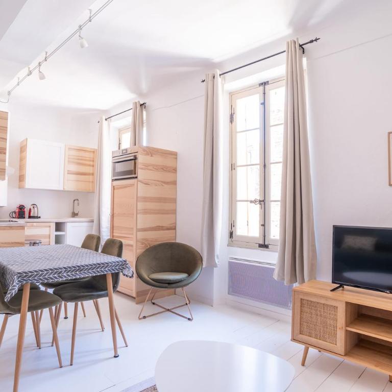 Cosy 36m avec jolie VUE MER centre-village ! - Appartement - 2