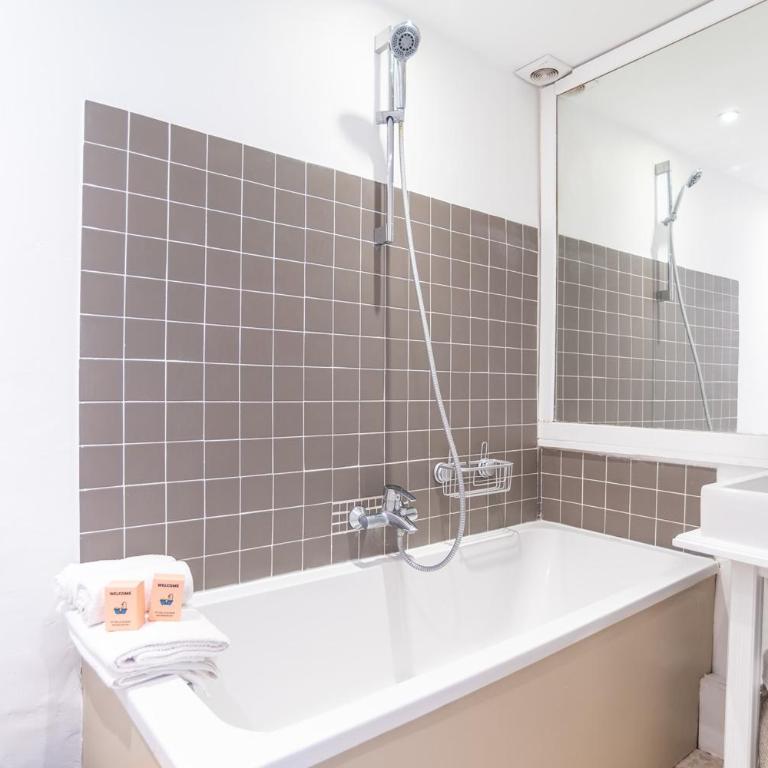 Cosy 36m avec jolie VUE MER centre-village ! - Appartement - 8